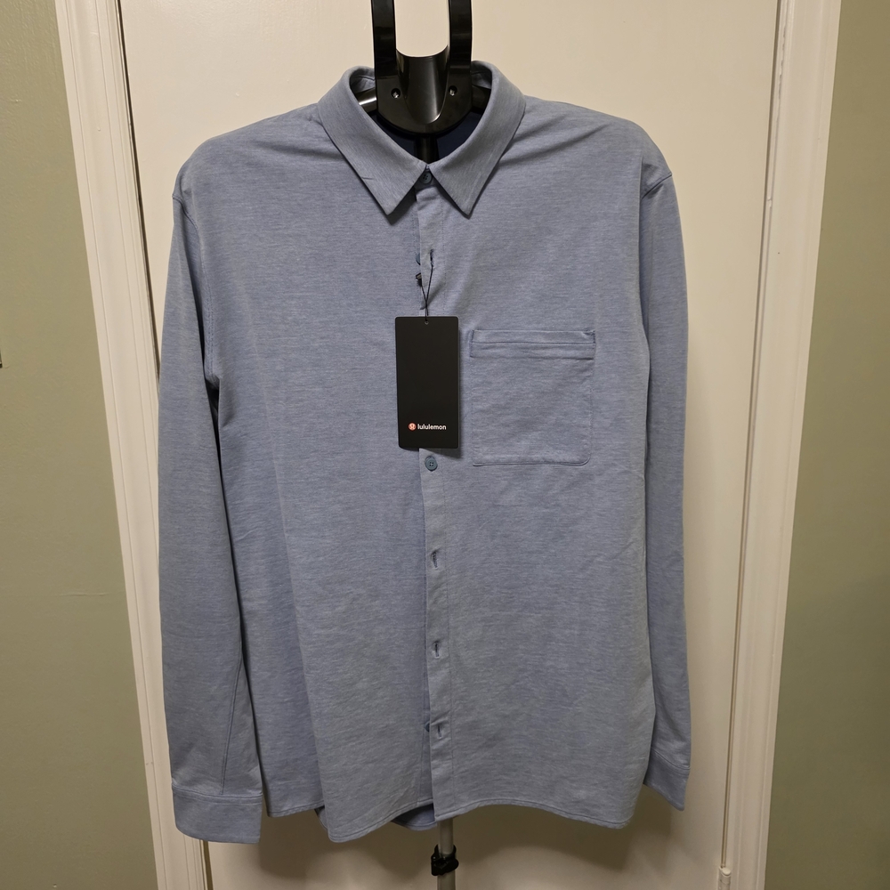 Lululemon Light Blue Casual Button-Down Shirt